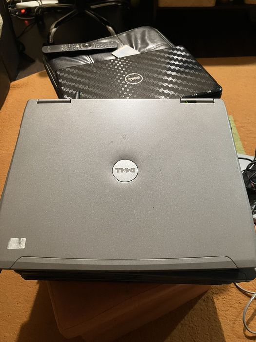 Продавам Лаптопи DELL