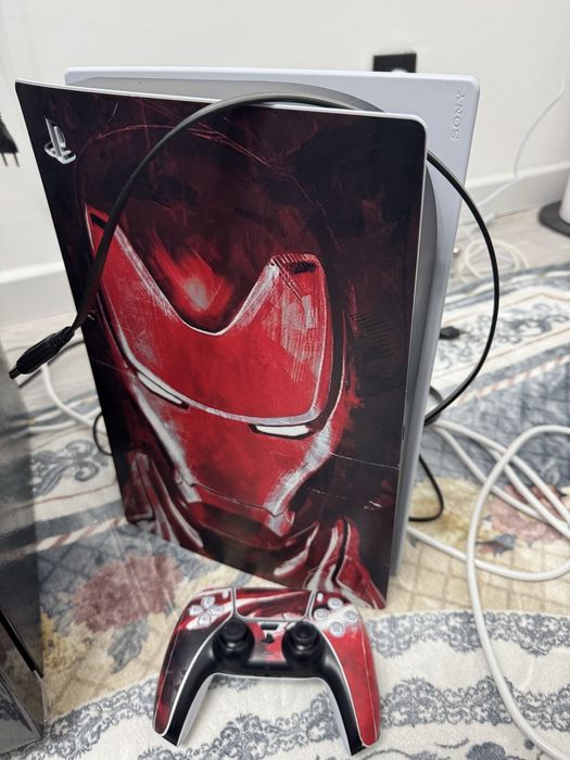 Playstation5 fat 2джойстика + подписка премииум