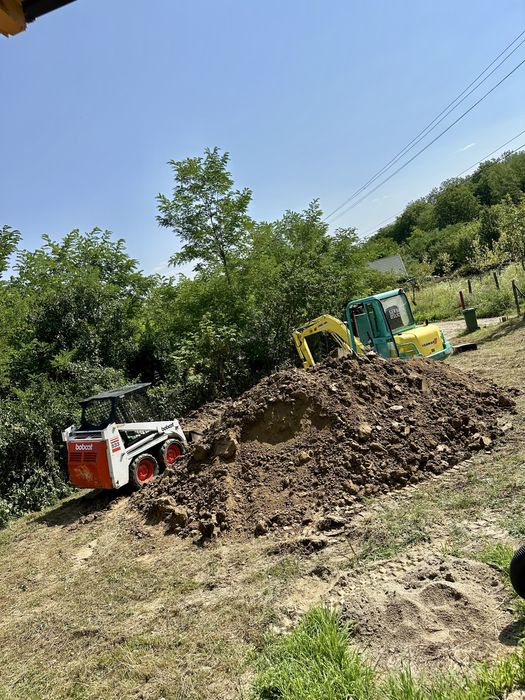 Executam lucrari cu miniexcavatorul, bobcat si camioneta de 3.5t!