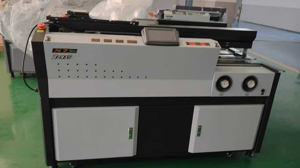 Распродажа Термоклеевые машины (биндер) А3+ формата.