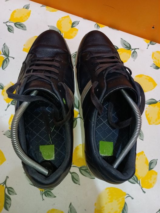 Hugo Boss кожени N 44 - 29 лв