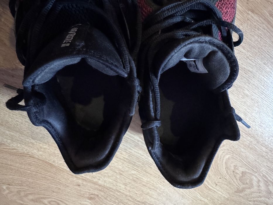 Оригинални маратонки Nike Air Versitile 3 - 43 номер