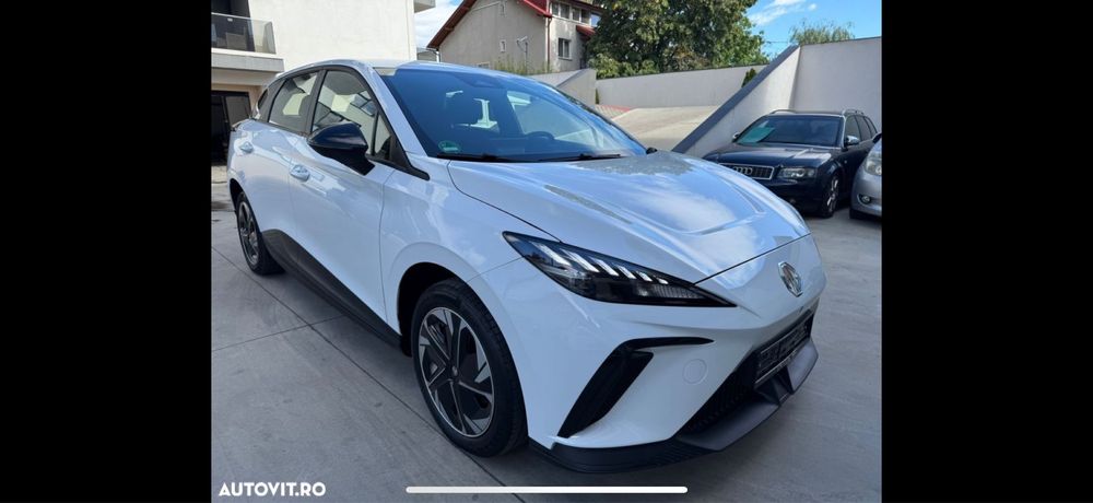 Inchiriere MG4 2025 electric doar PFA/SRL