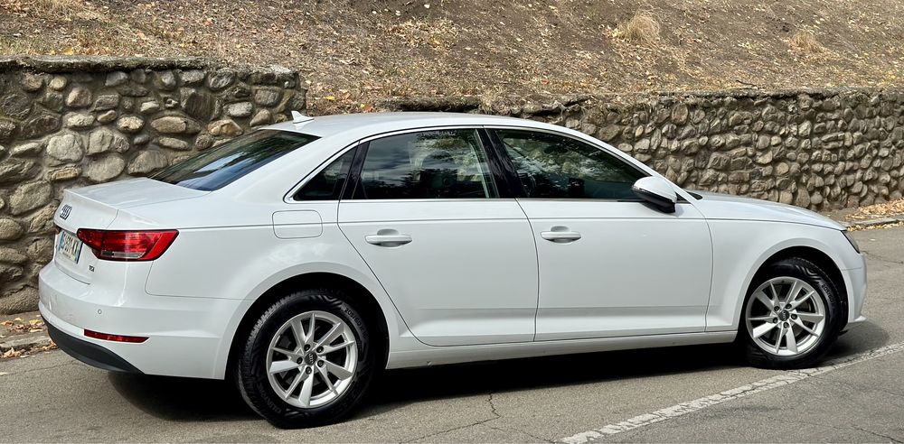 Audi A4 Facelift B9 Motor 2.0 TDI EURO 6 KM Reali Import Recent