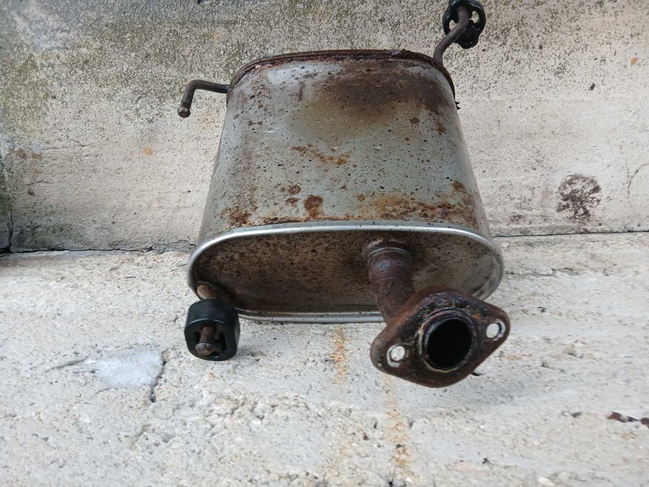 продавам задно гърне