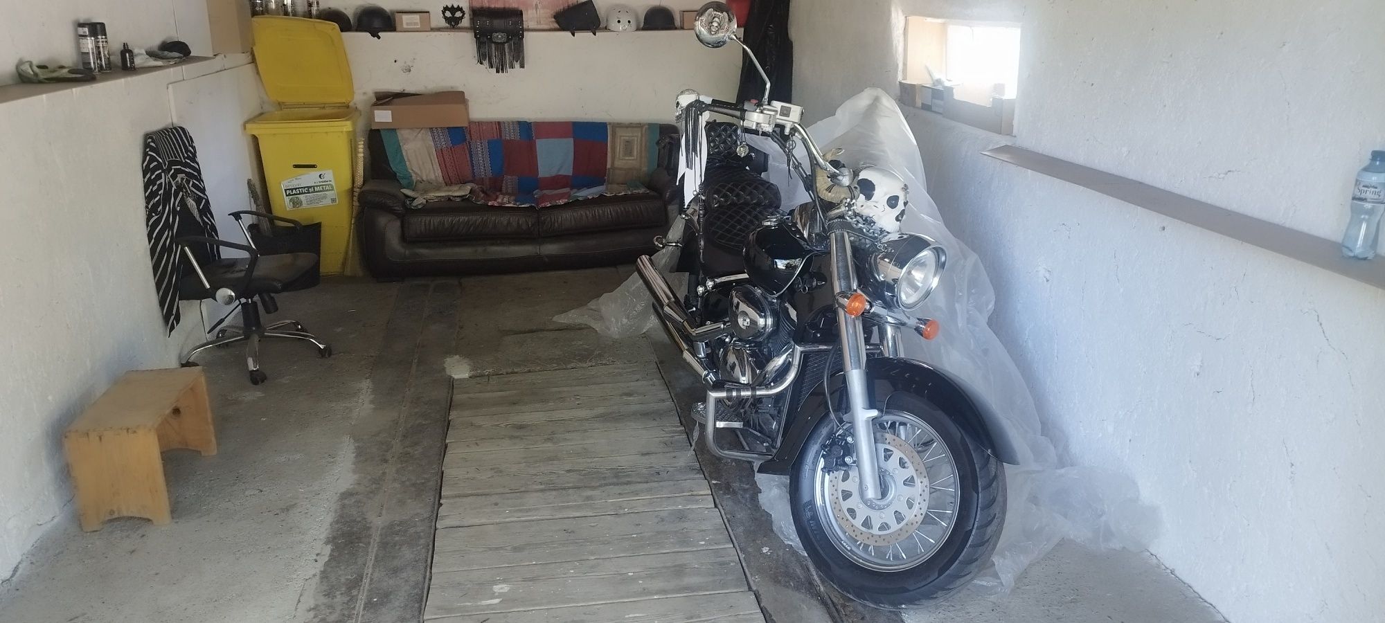 Vând Suzuki intruder vl 800