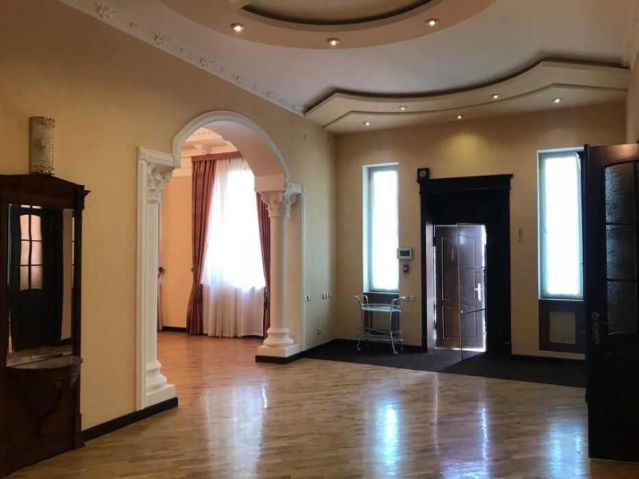 Сдаётся огромный Евродом 15-соток на Чайхана Салом ( н99 )