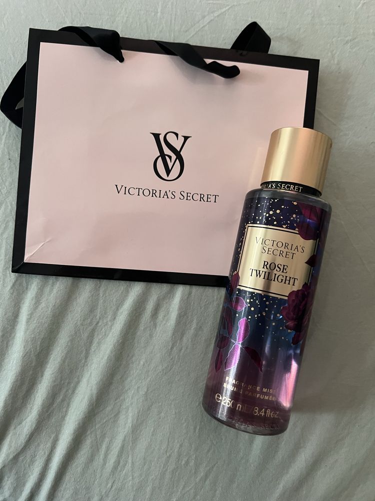 Spray Victoria’s Secret