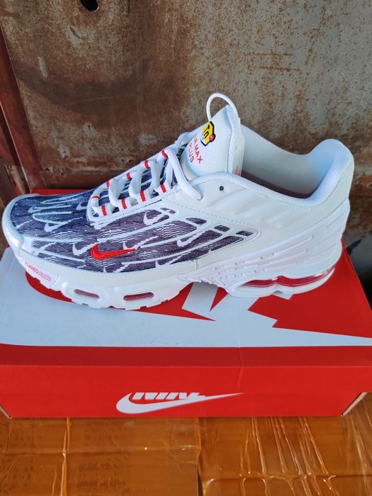 Nike AIR Max plus 3 .,