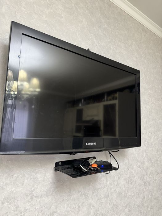 Продам телевизор. Samsung (Самсунг)