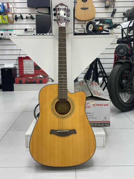 Аккустическая Гитара Madina M028