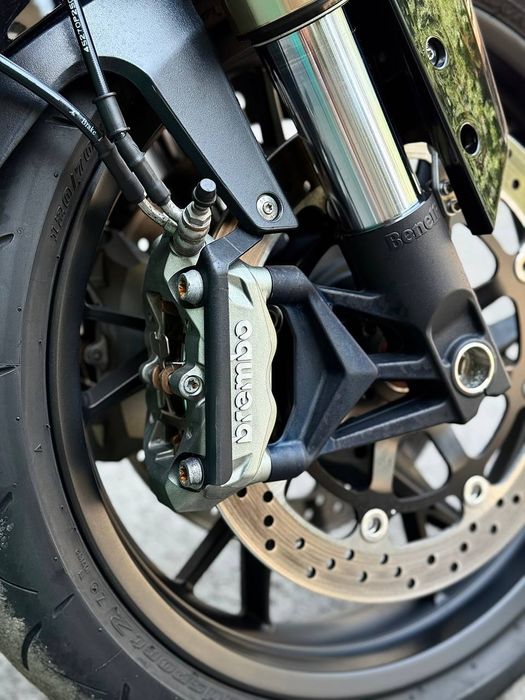 QJ MOTO 600 Srochno Sotiladi