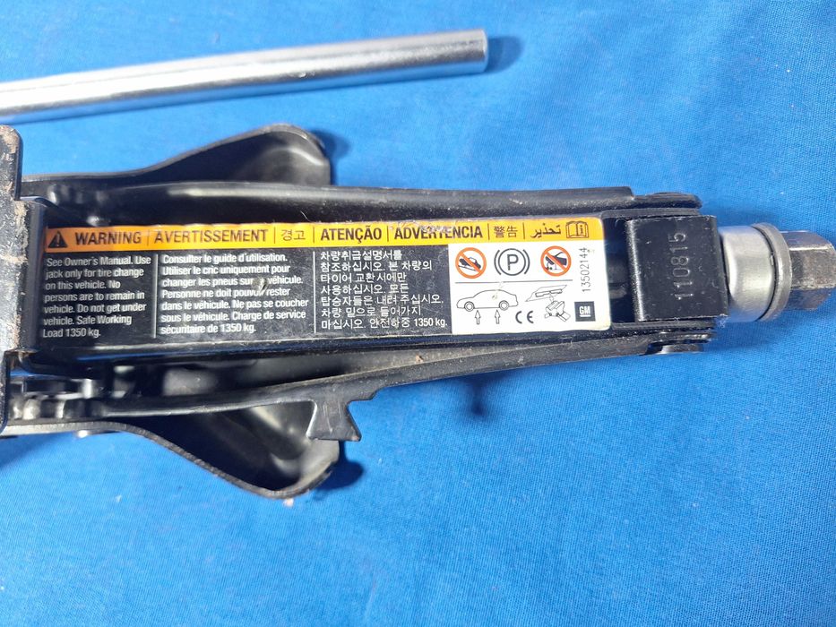 CRIC AUTO Oem Opel Insignia Astra H J Zafira Mokka