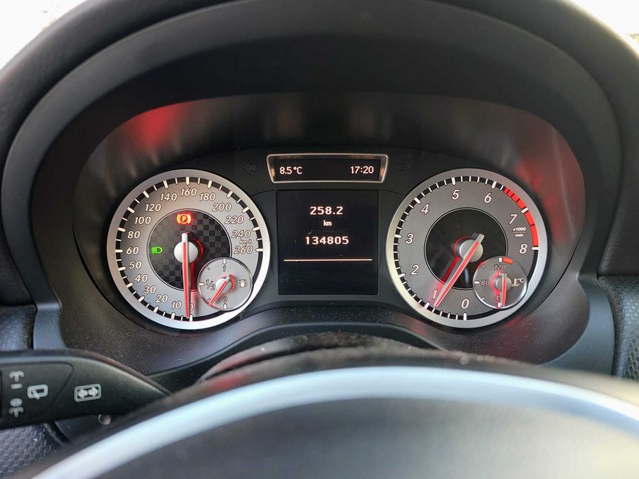 Mercedes A180 An 2013 Benzina