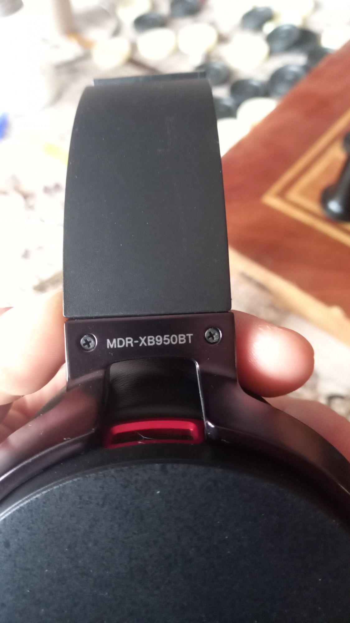 Безжични уайърлес блутут слушалки Сони-Модел- MDR-XB950BT