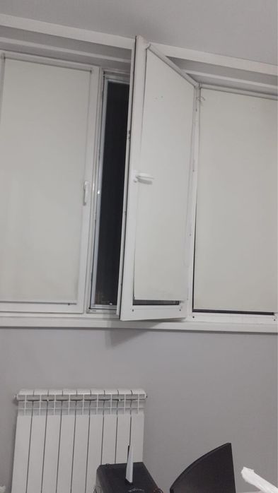 Продам роликовые шторы — 4 шт.