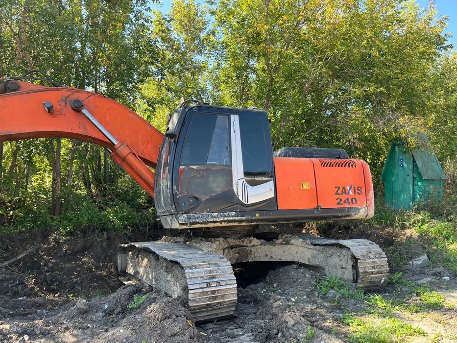 Продам экскаватор hitachi zaxic 240.