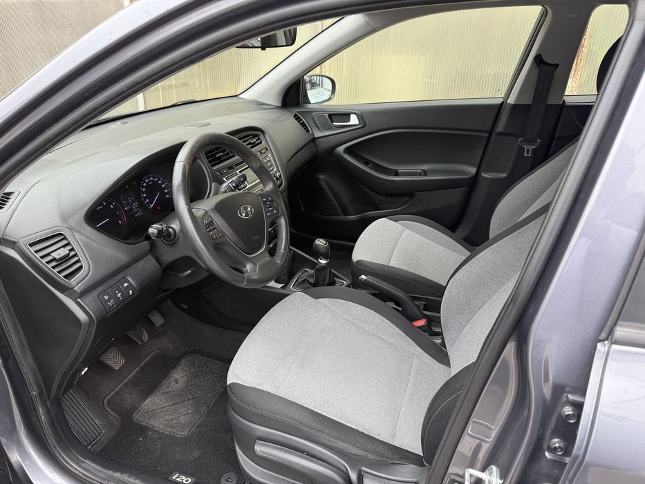 Hyundai I 20,1,2 benzina ,2016 ,carte service