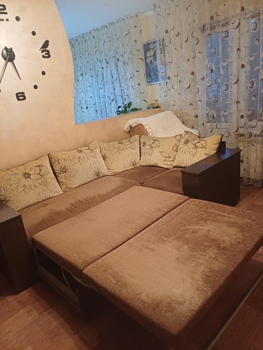 Продам диван в хорошем состоянии