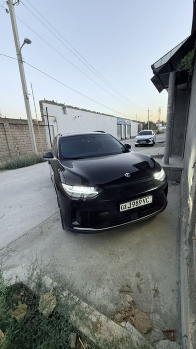 Toza moshina srochno sotiladi kelishamiza kami bor