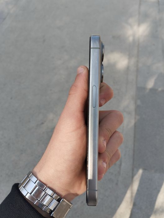 iphone 15 pro 256 gb