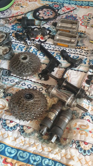 Componente bicicleta butuc pinioane pedale manete monobloc ghidon pipa