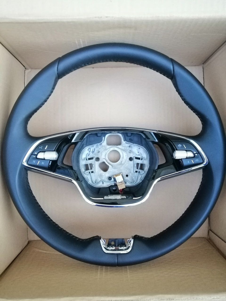 Volan + airbag Skoda model nou!!