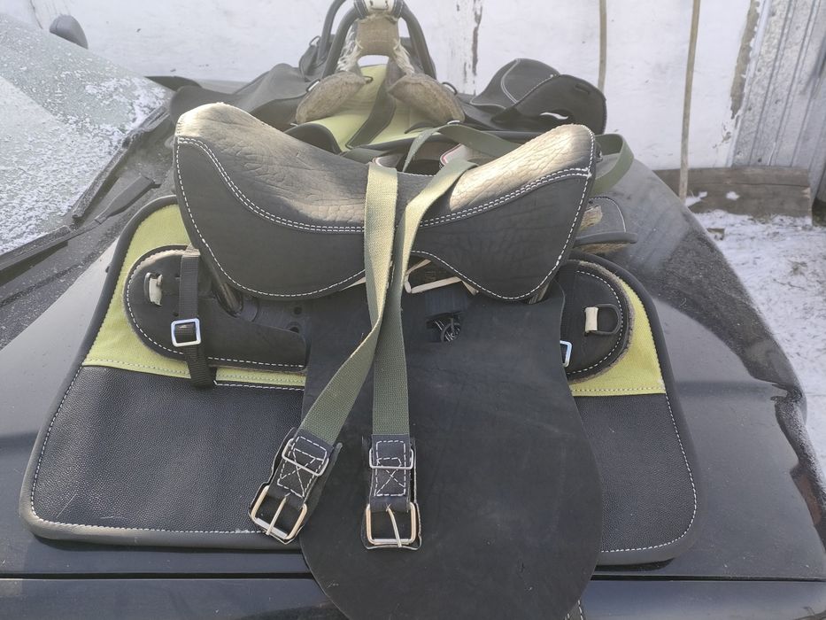 Продам новое седло кавалерия