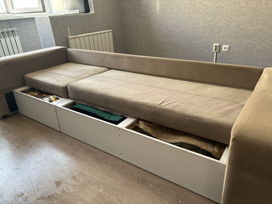 Продаю срочно новый диван!!