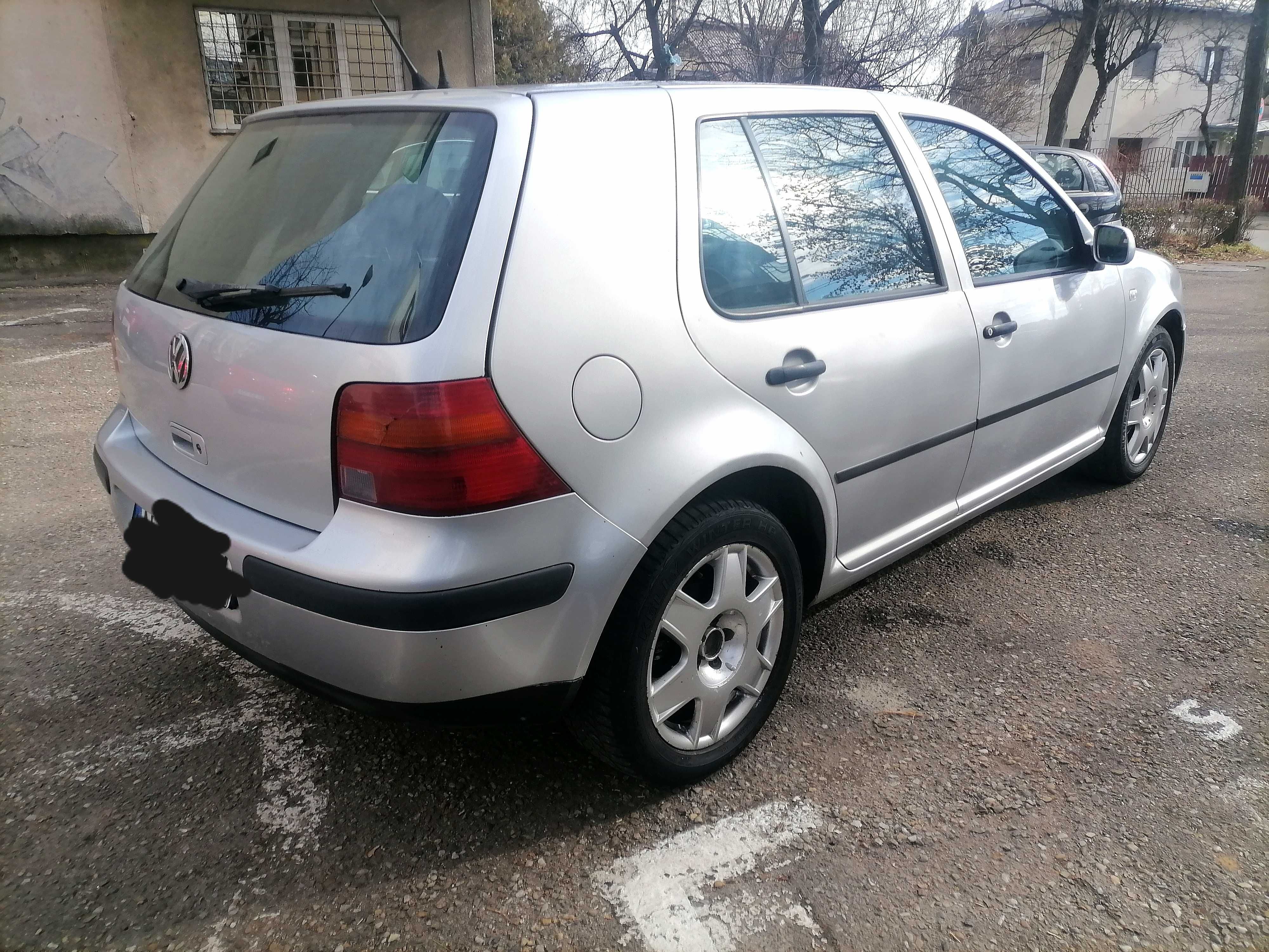 Vw Golf 16.16v benzina și GPL