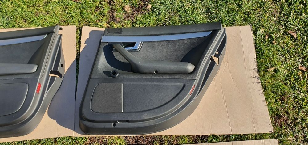 Fete usi piele cu perdelute audi a4 b7 audi a4 b6 2001 - 2008