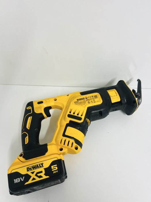Dewalt DCS 367 fierestreu sabie