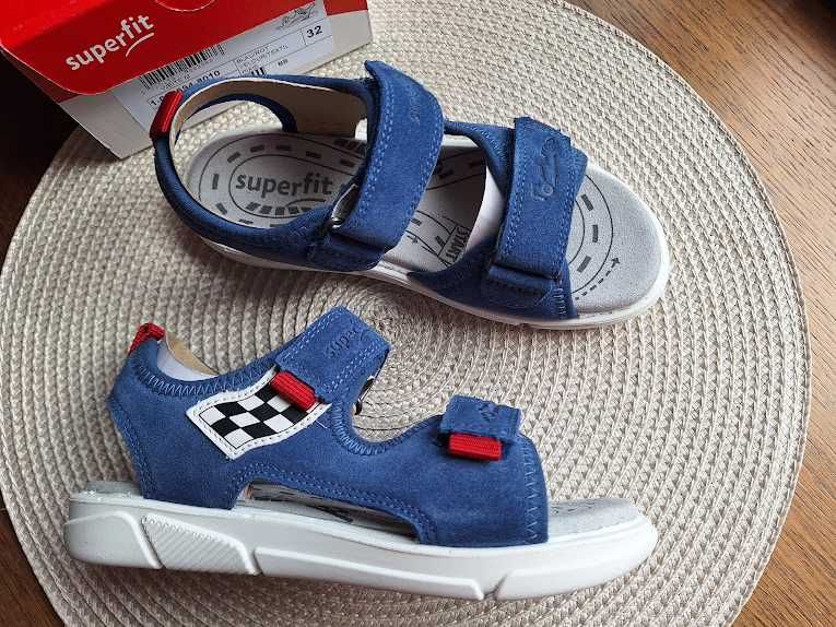 Чисто нови сандали на Geox, Superfit, Clarks, Camper - н. 32