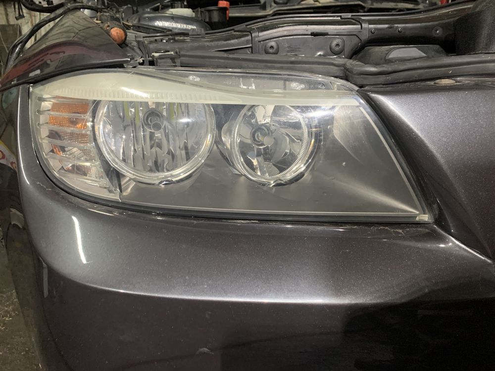 Продаваме фарове  за бмв е90 фейслифт bmw e90 facelift.