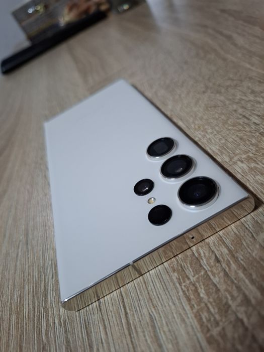 Samsung galaxi S23 Ultra 256/8 GB ram