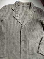 Мужской кардиган-пиджак ручной вязки