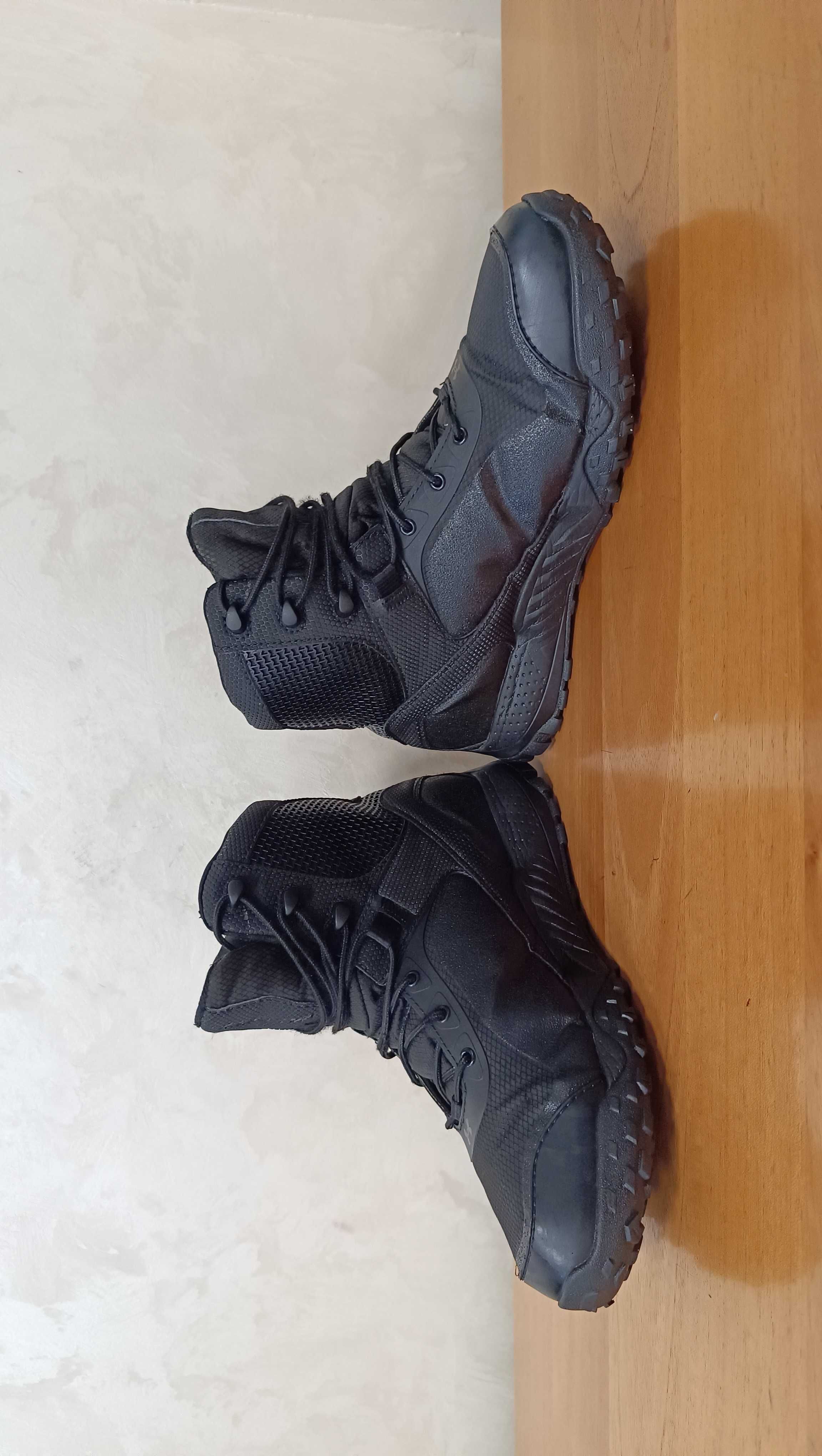 Under Armour Valsetz-В Добро Състояние