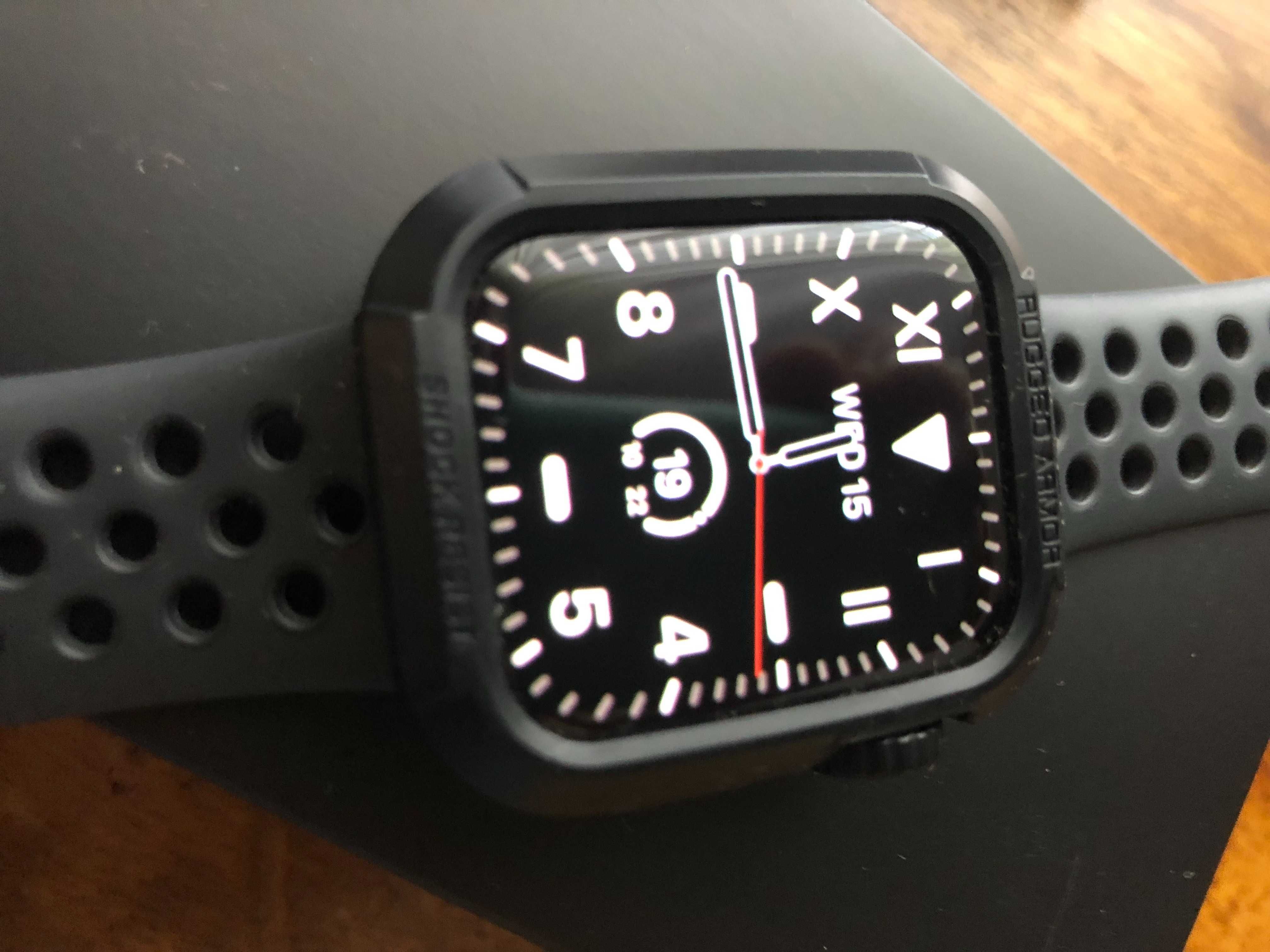 Apple Watch 7 Nike Edition