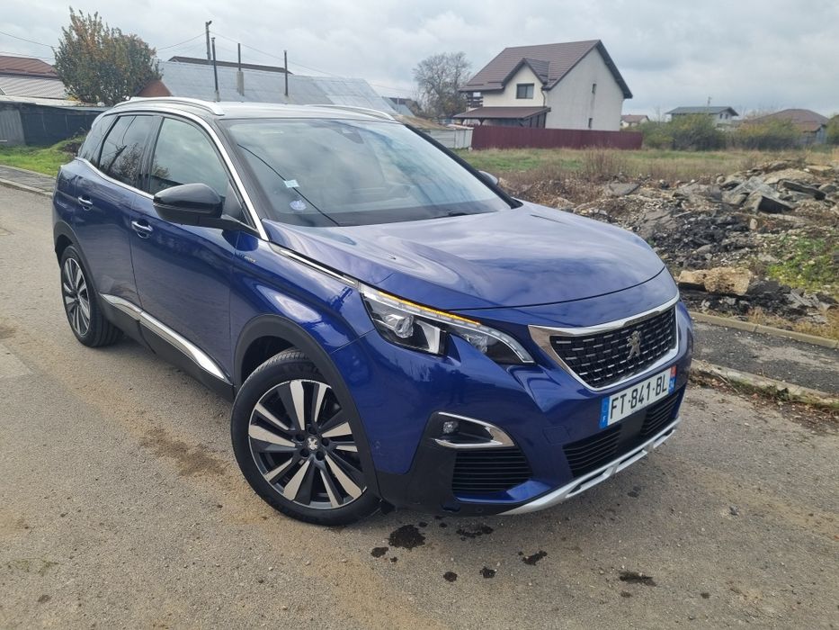 PEUGEOT 3008GT 4X4 Hybrid 300CP/Distronic/Lane assist/full led/camera