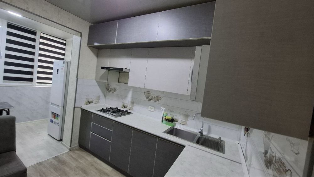 Срочно ижарага берилади 3 хона Васход 3- етаж