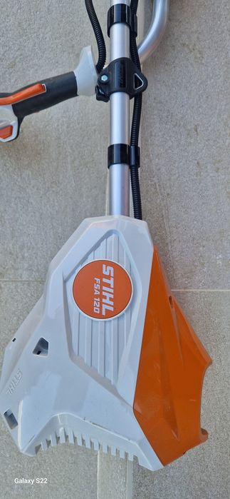 Stihl motocoasă pe acumulator
