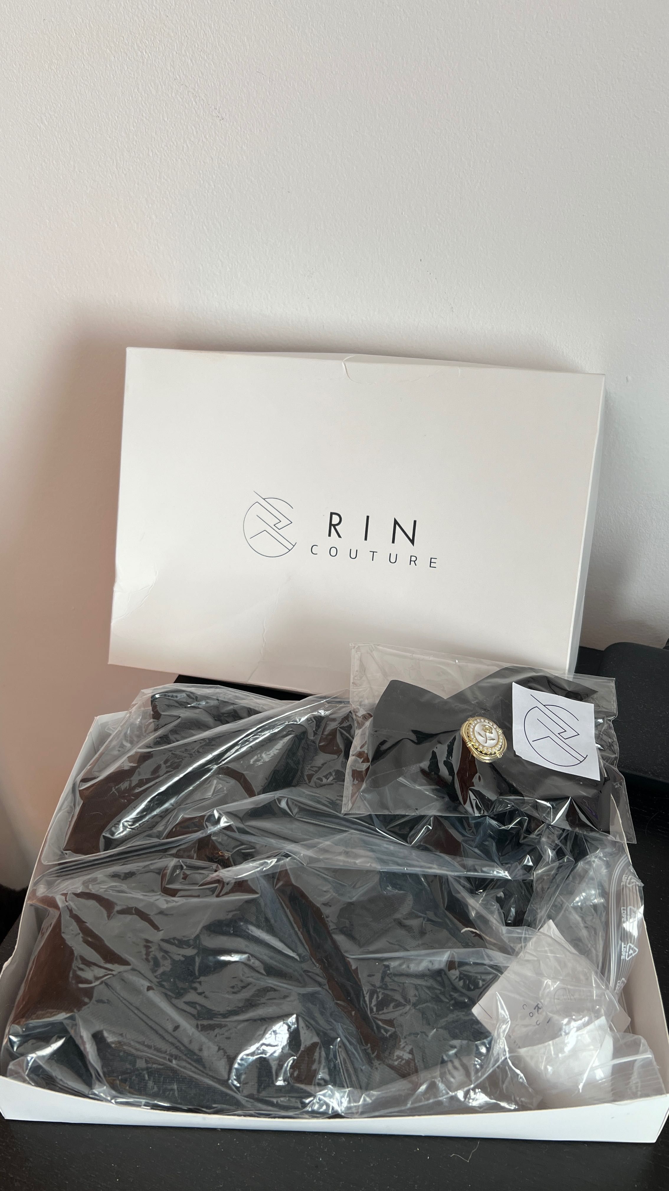 Vând rochie Rin couture