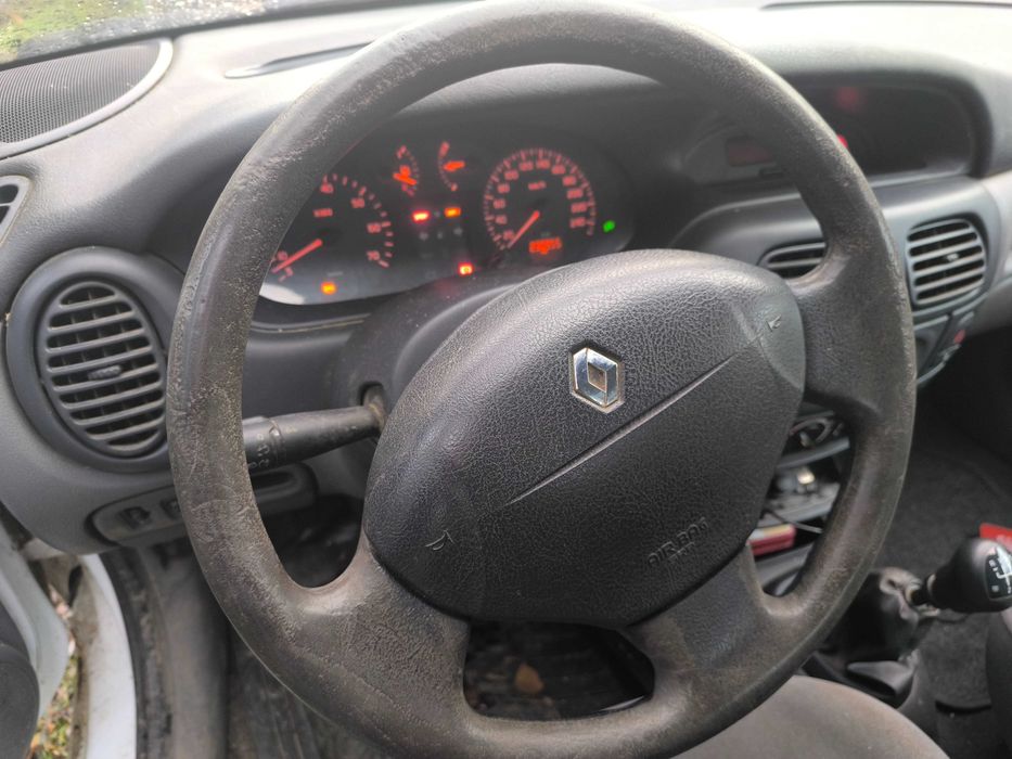 Рено Меган 2005 г.