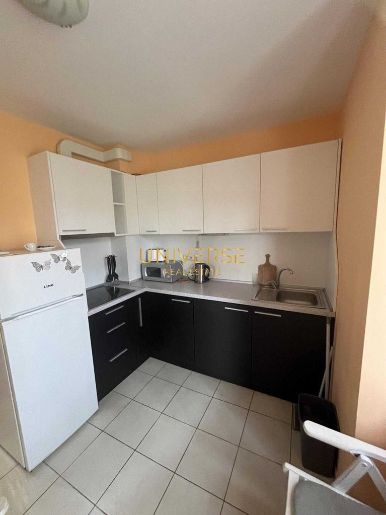 Продава се Тристаен апартамент в к.к. Слънчев бряг - 65 кв.м за 1077 €/кв.м - Снимка #5