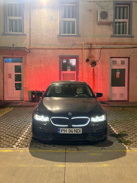 BMW Seria 5 G30 520d Primul Proprietar / Impecabilă / 2018 / Padele