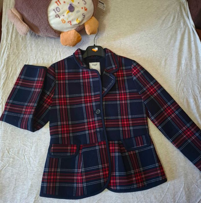 Страхотни дрехи ,маркови разпродажба за дете 9-12 години