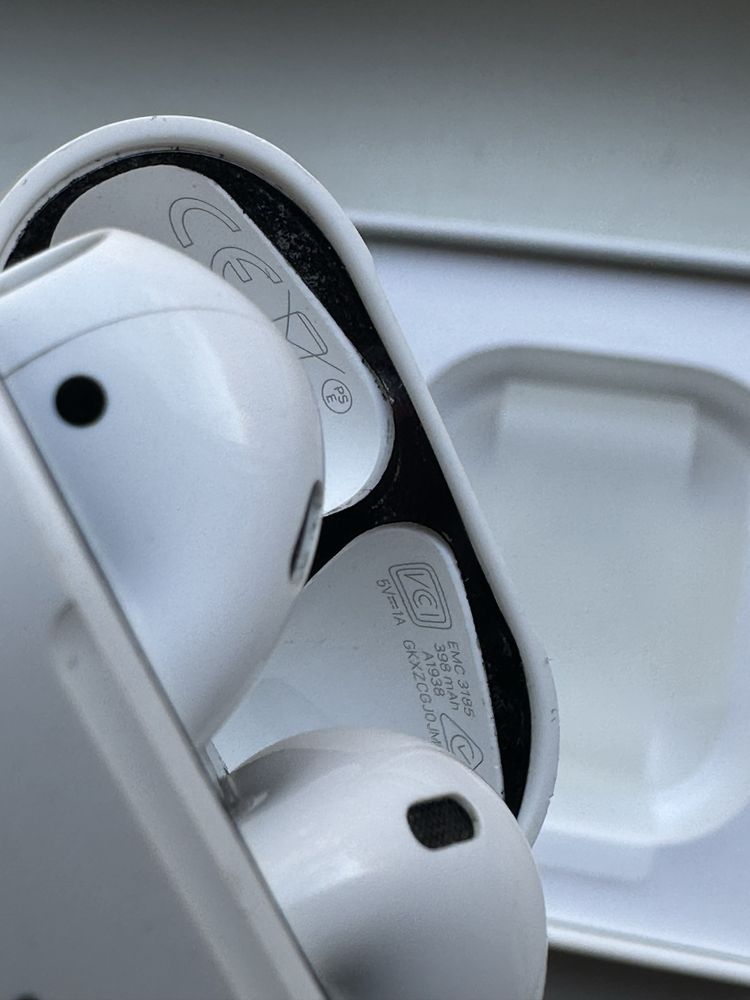 Airpods 2 wireless generation