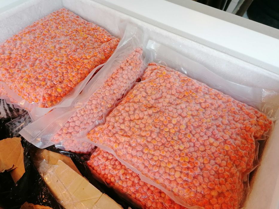 Catina congelata si vidata la 1 kg