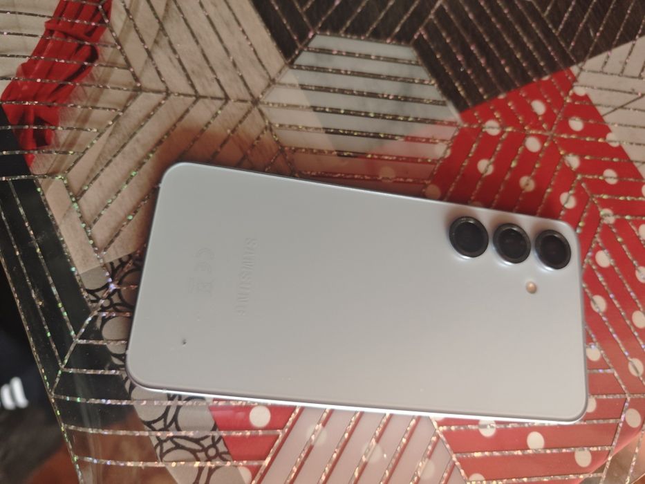 Samsung S25 256 gb