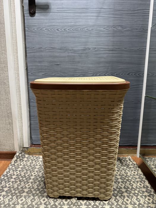 Продам корзину для белья